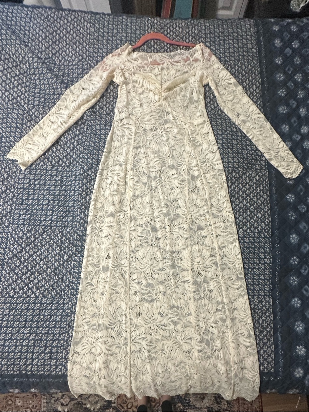 Rabanne Ivory Lace Long Sleeve Maxi Dress